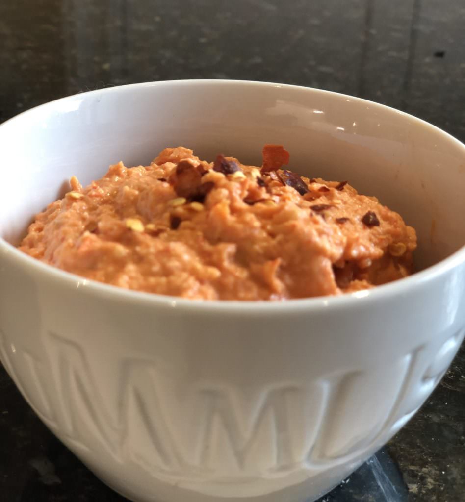 Healthy Roasted Red Pepper Hummus