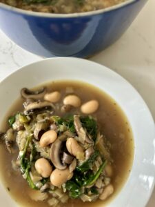High Fibre Butter Bean, Spinach and Mushroom Soup